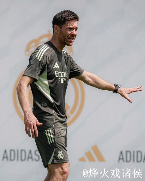 阿斯：皇马期待球队表现改善，否则阿隆索或面临解雇